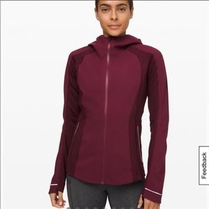 Pristine Lululemon Cross Chill jacket in Deep Ruby color.